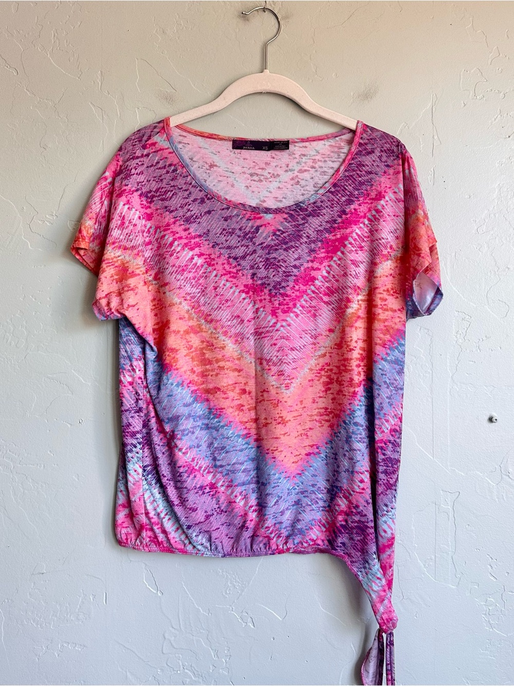Prana Pink Multi-Color Tie-Hem Short Sleeve Tee
